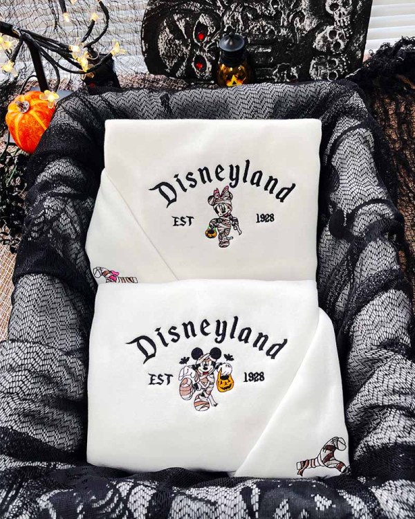 Mickey & Minnie Disney Couple Halloween Matching Hoodie Tshirt Embroidery Embroidered Sweatshirt For Fan